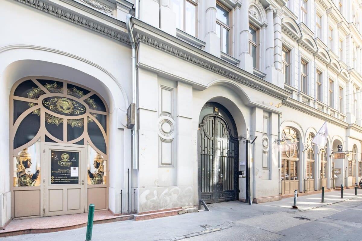 Extreme Central - New - Ac Studio Budapest Exterior photo